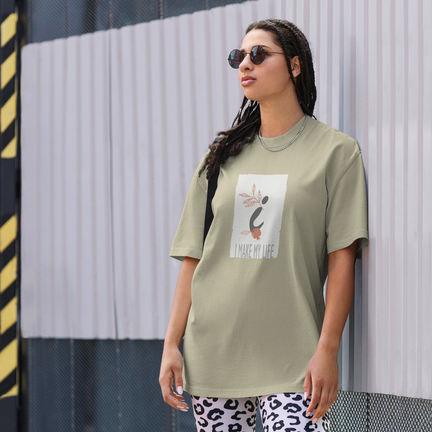 Oversized faded Arti Tee